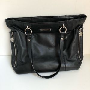 Black leather coach shoulder bag - like new